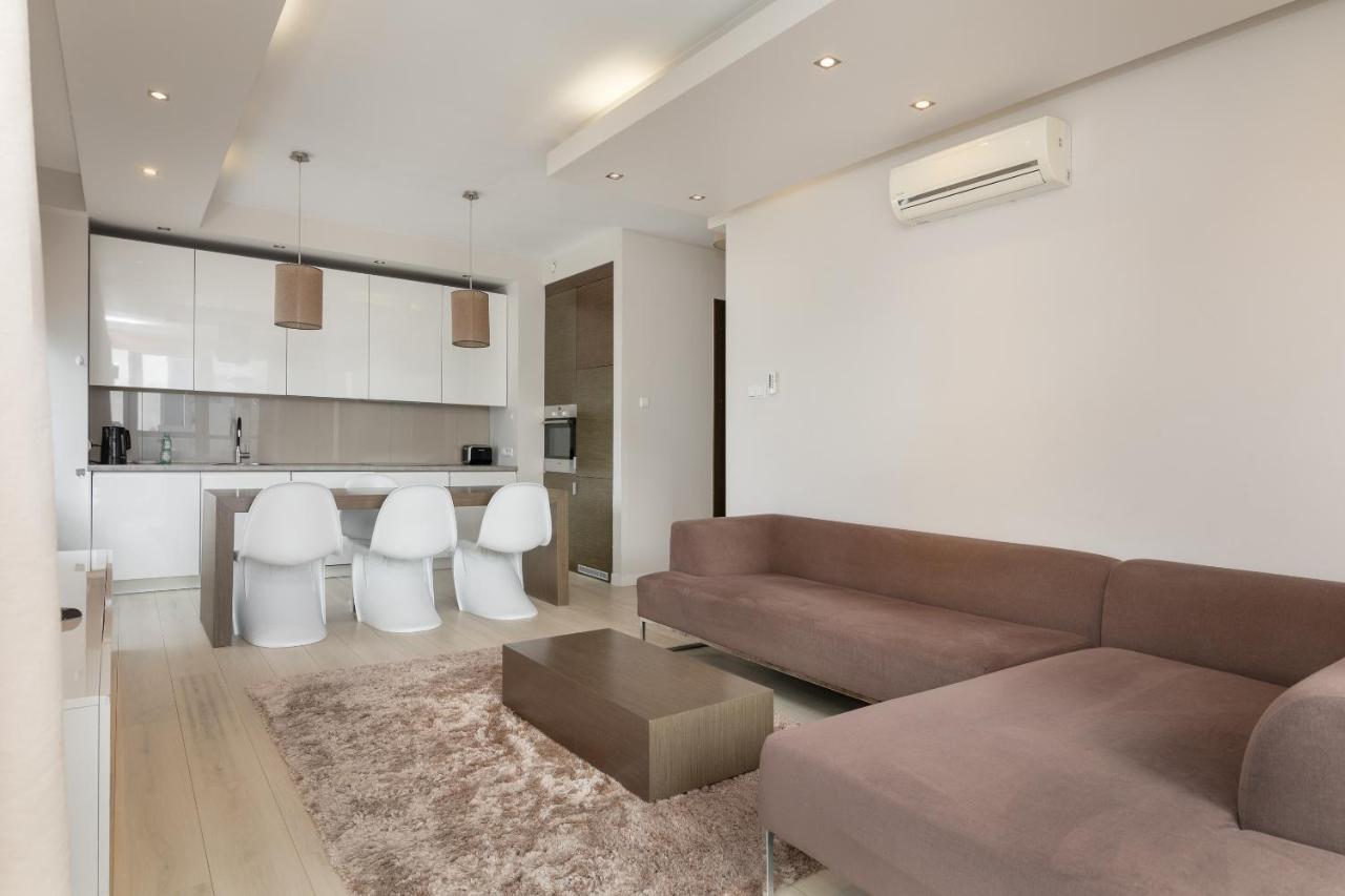Grzybowska Platinum Apartment Tower A Varşovia Exterior foto