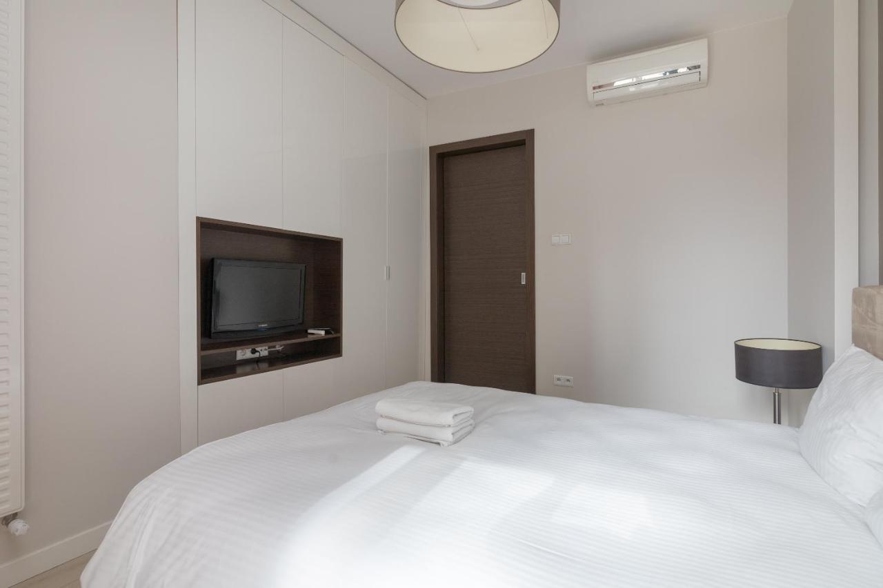 Grzybowska Platinum Apartment Tower A Varşovia Exterior foto