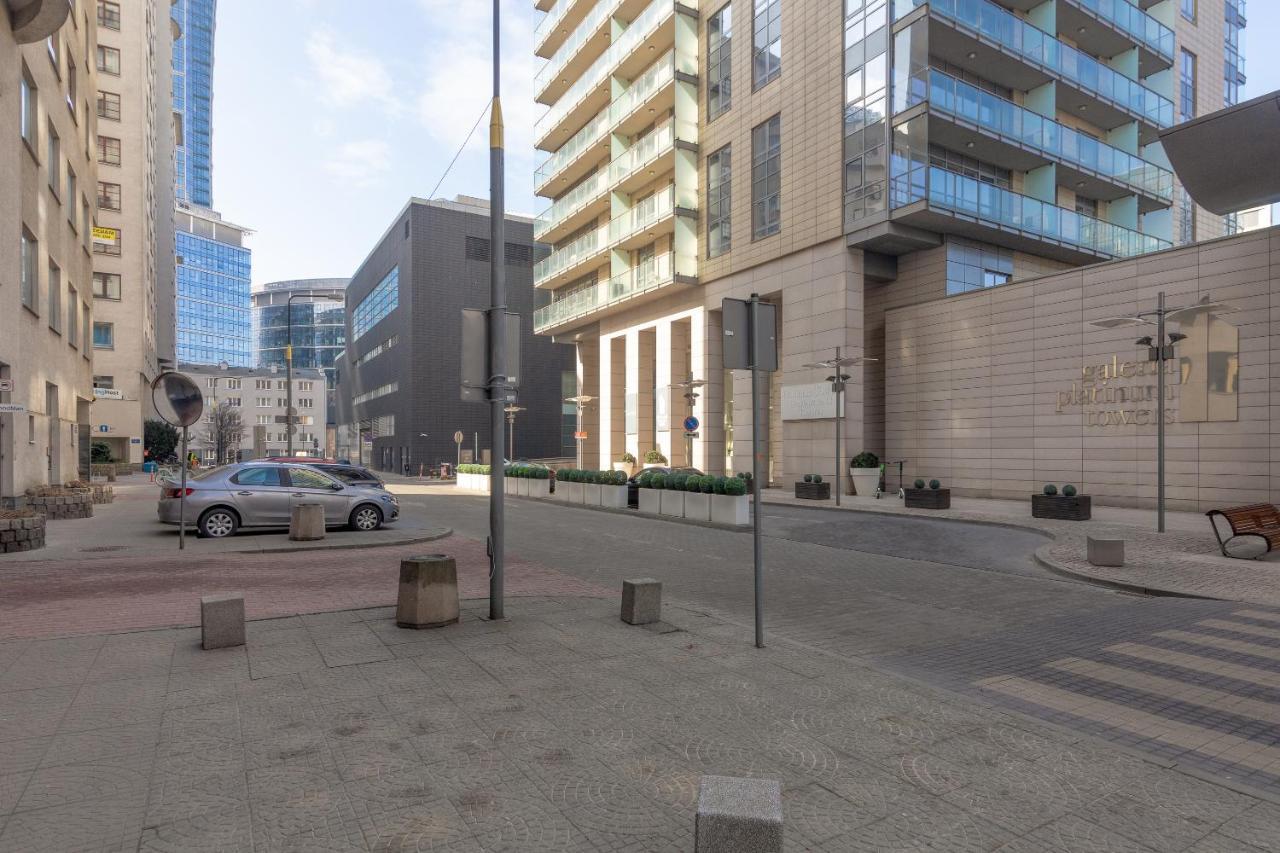 Grzybowska Platinum Apartment Tower A Varşovia Exterior foto